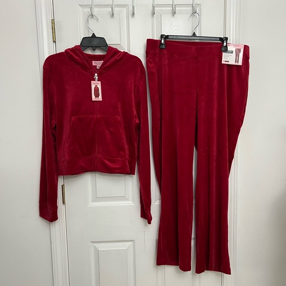 Juicy Couture Size XXL Velour Bling Tracksuit Set Red Rhinestone jacket pants - Picture 9 of 10